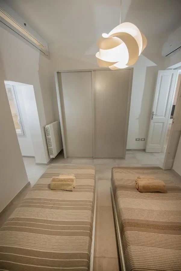 Appartamento Lecce Santa Chiara Terrace piano rialzato 0*,  Italia